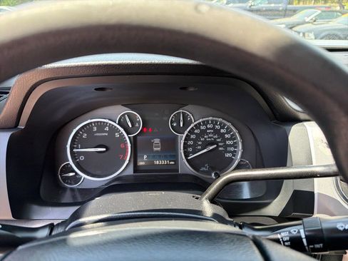 Used 2014 Toyota Tundra SR5 AWD/4WD image 17