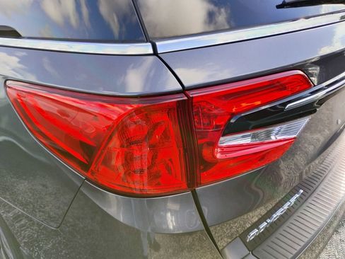 Used 2023 Honda Odyssey EX-L image 10