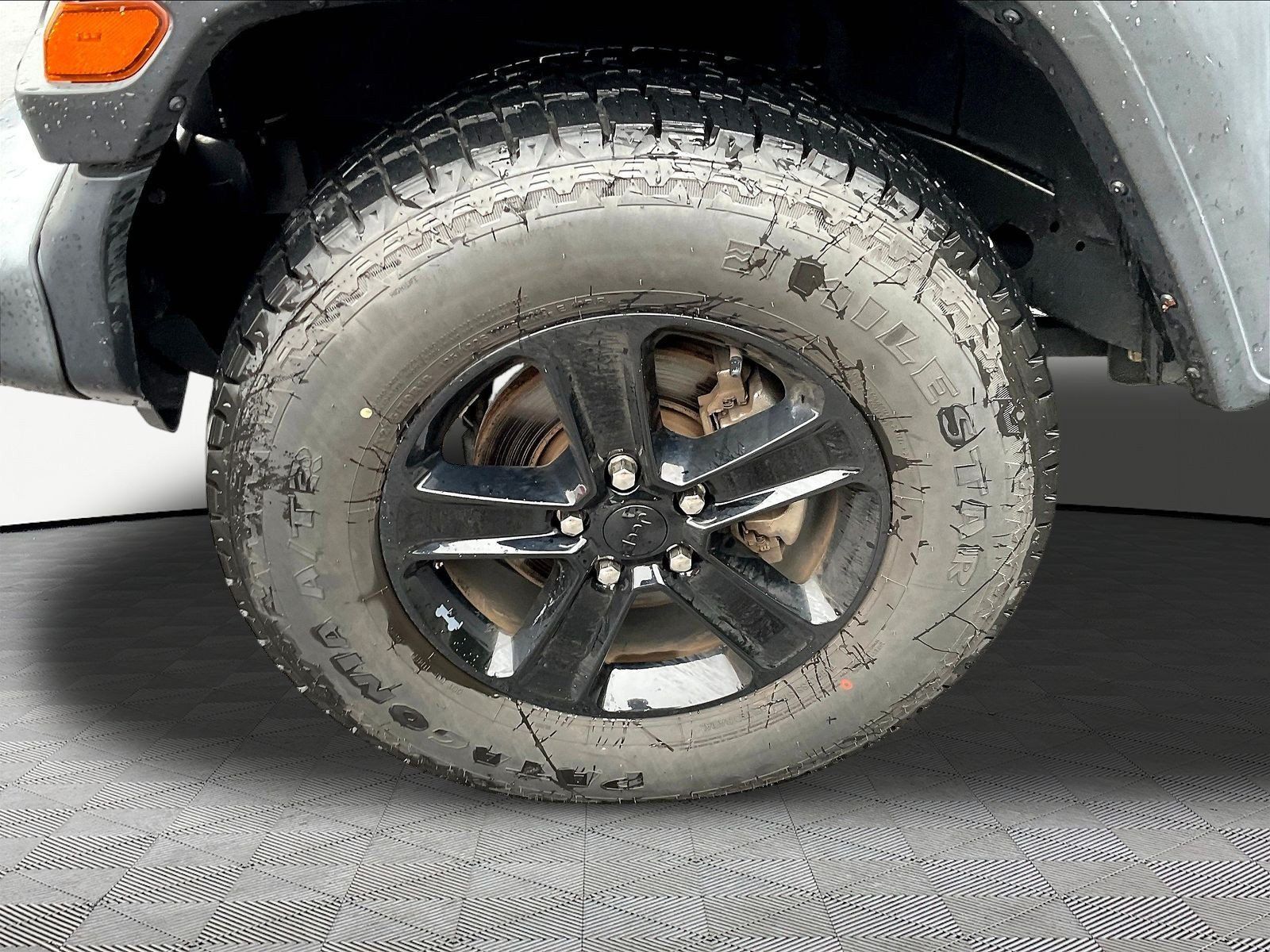 Used 2020 Jeep Wrangler Unlimited Sport AWD/4WD image 33