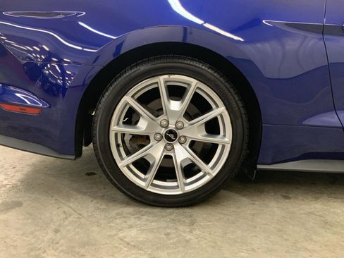 Used 2015 Ford Mustang GT Premium w/ Equipment Group 401A RWD image 30