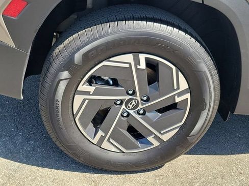 New 2026 Hyundai Tucson Blue SE AWD/4WD image 32
