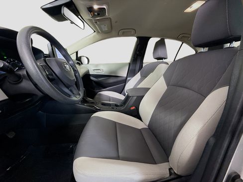 Used 2024 Toyota Corolla LE image 21