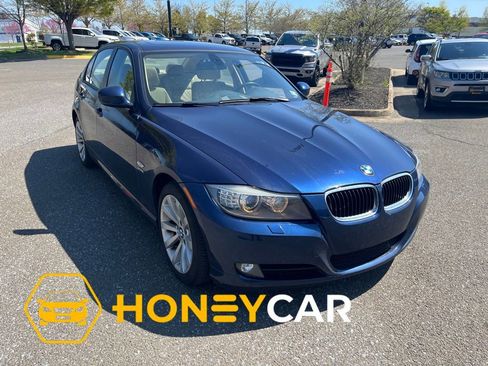 Used 2011 BMW 328i xDrive Sedan image 1
