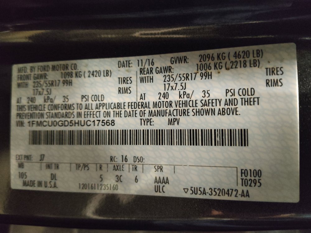 Used 2017 Ford Escape SE w/ SE Leather Comfort Package FWD image 30