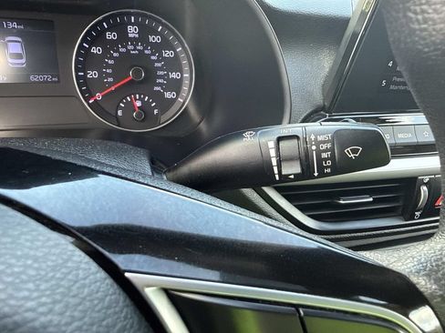Used 2021 Kia Forte LXS FWD image 34