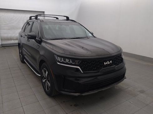 Used 2022 Kia Sorento S w/ Panoramic Sunroof Package FWD image 13