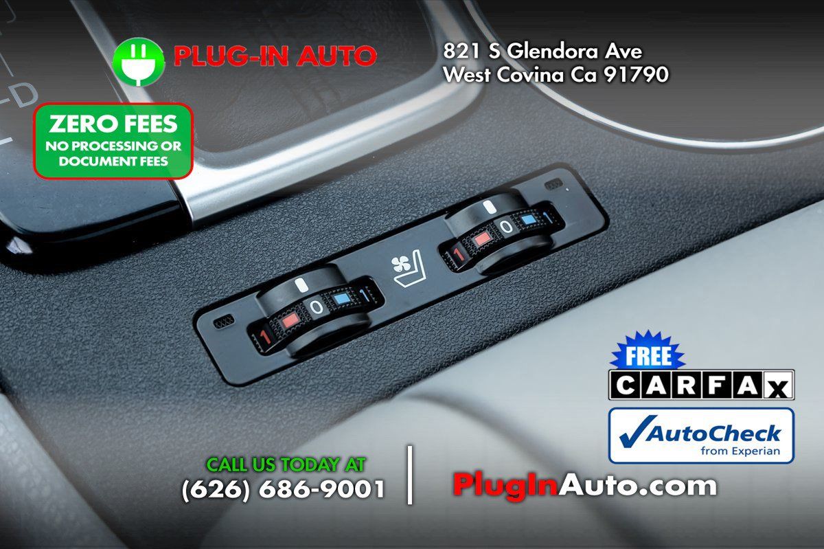 Used 2019 Toyota Highlander Limited AWD/4WD image 29