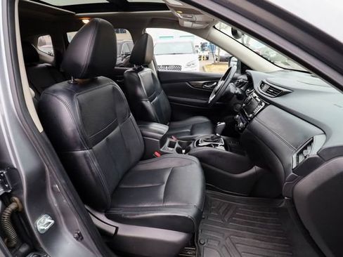 Used 2018 Nissan Rogue SL w/ Premium Package image 51