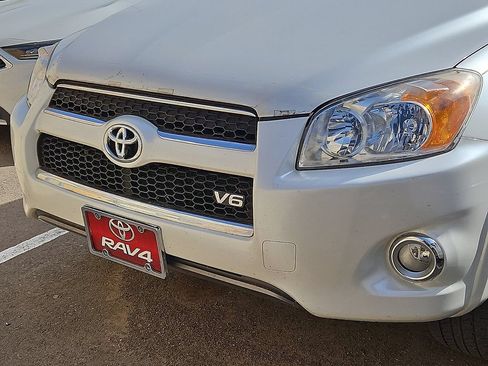 Used 2010 Toyota RAV4 Limited AWD/4WD image 2