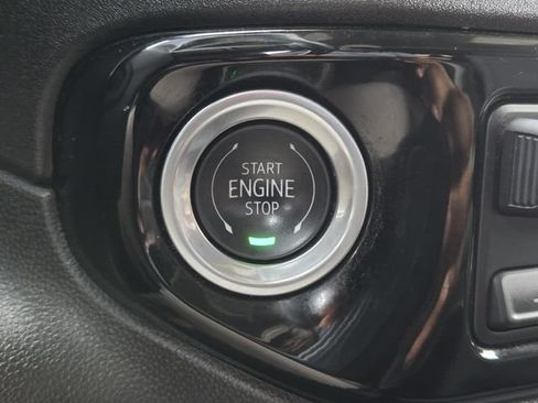 Used 2024 GMC Sierra 1500 SLE AWD/4WD image 21