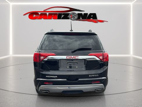 Used 2017 GMC Acadia Denali w/ Technology Package FWD image 7