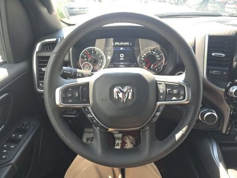 Used 2025 RAM 1500 Big Horn AWD/4WD image 17