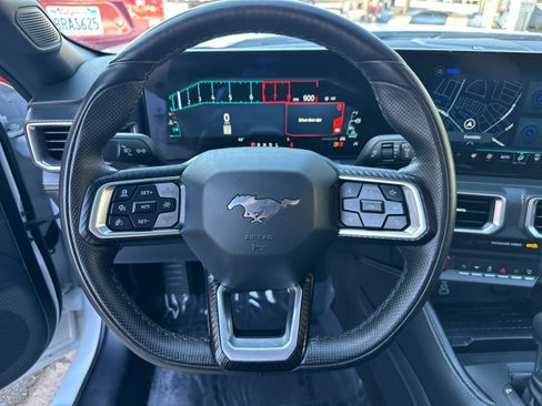 Used 2024 Ford Mustang Premium image 15