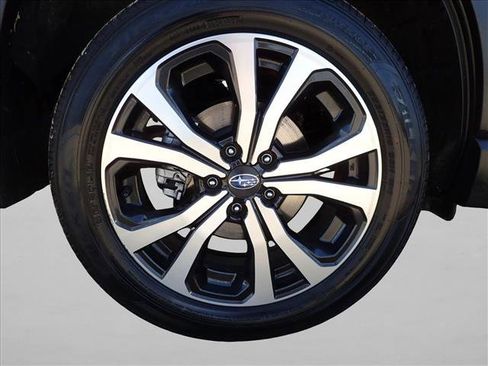 Certified 2023 Subaru Forester Limited AWD/4WD image 7