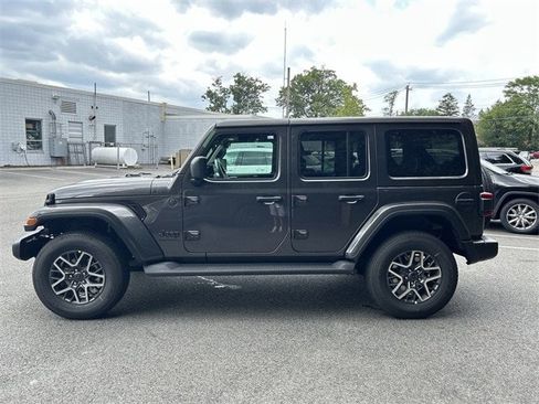 New 2025 Jeep Wrangler Unlimited Sahara image 5