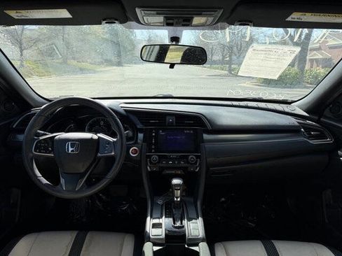 Used 2018 Honda Civic EX image 18