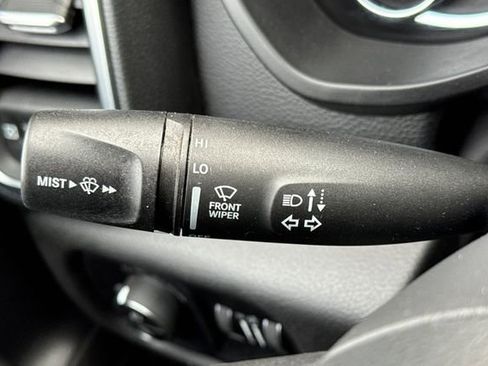 Used 2025 RAM 1500 Big Horn AWD/4WD image 38