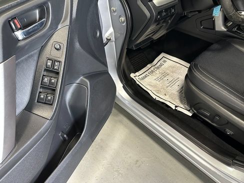 Used 2016 Subaru Forester 2.0XT Premium AWD/4WD image 9