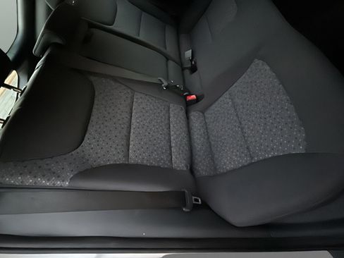 Used 2019 Hyundai Ioniq Hatchback 4D image 35