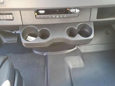 Used 2026 Mercedes-Benz Sprinter 2500 image 23