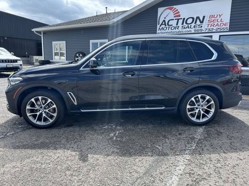 Used 2023 BMW X5 xDrive40i AWD/4WD image 2