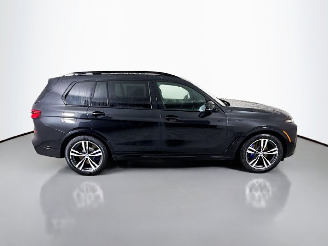 Used 2026 BMW X7 M60i AWD/4WD image 8