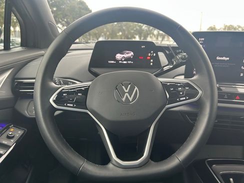 Used 2024 Volkswagen ID.4 S image 21