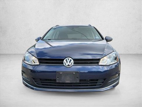 Used 2015 Volkswagen Golf TDI SE FWD image 2