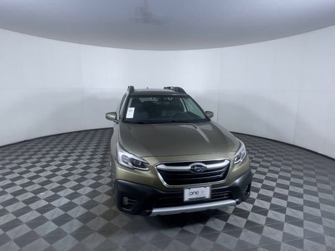 Used 2022 Subaru Outback Limited XT w/ Popular Package #2 image 2