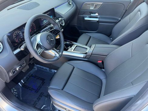 Used 2026 Mercedes-Benz GLA 250 image 4