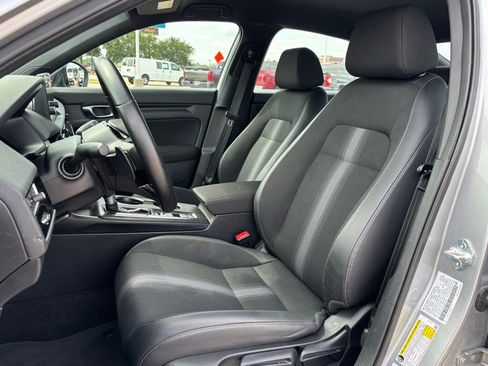 Used 2025 Honda Civic Sport image 10