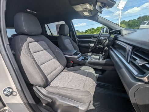 Used 2026 GMC Terrain Elevation w/ Black Edition AWD/4WD image 19