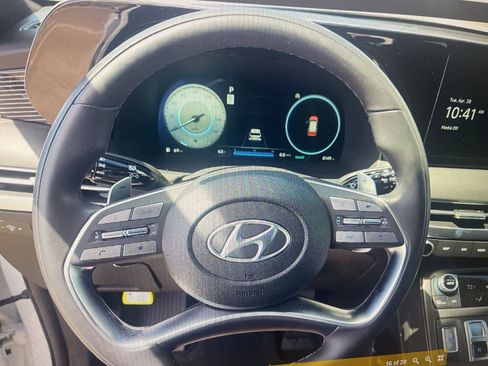 Used 2025 Hyundai Palisade Calligraphy AWD/4WD image 12