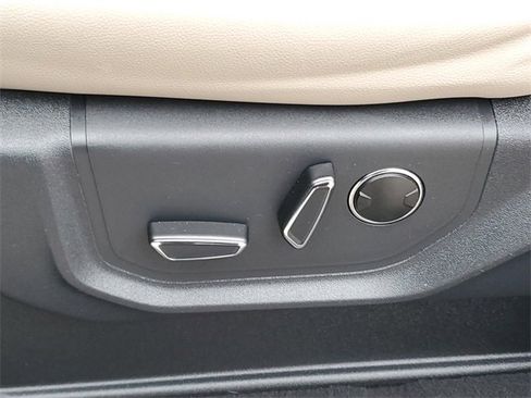 Used 2023 Ford Expedition Max Limited image 26