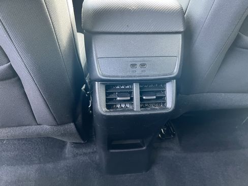 Certified 2025 Chevrolet Equinox LT w/ Safety and Technology Package image 12