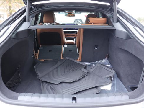 Certified 2025 BMW 430i w/ Premium Package image 16