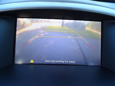 Used 2015 Buick Verano Convenience Sedan 4D FWD image 24