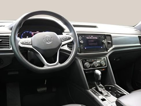 Used 2021 Volkswagen Atlas Cross Sport SEL image 15