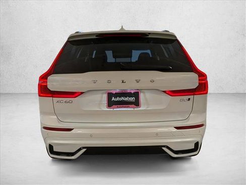 New 2026 Volvo XC60 B5 Plus w/ Climate Package image 8