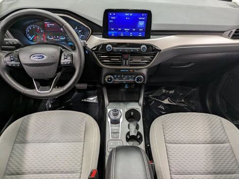 Certified 2022 Ford Escape SE w/ Cold Weather Package image 23