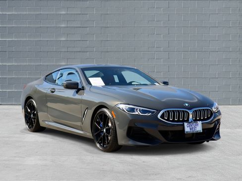 Used 2025 BMW 840i Coupe image 1