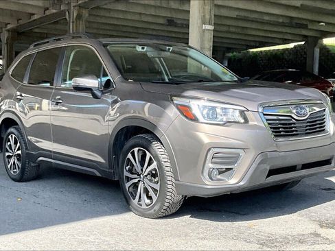 Used 2019 Subaru Forester Limited w/ Popular Package #3 AWD/4WD image 19