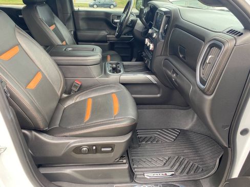Used 2020 GMC Sierra 1500 AT4 w/ AT4 Premium Package AWD/4WD image 14