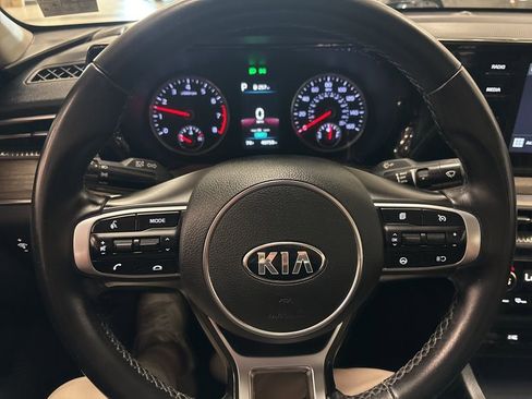 Used 2021 Kia K5 EX image 11