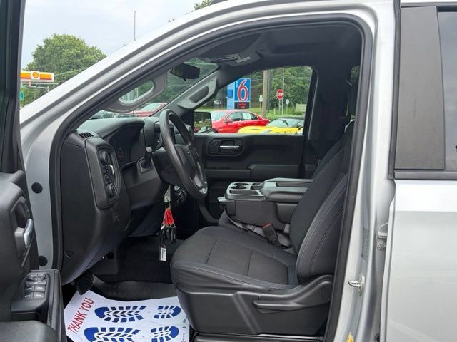 Used 2019 Chevrolet Silverado 1500 Custom Trail Boss w/ Custom Convenience Package AWD/4WD image 15