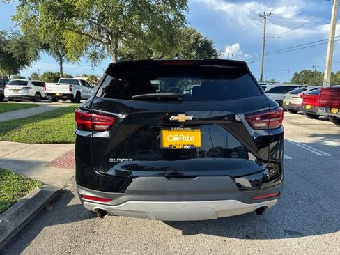Used 2025 Chevrolet Blazer LT FWD image 6