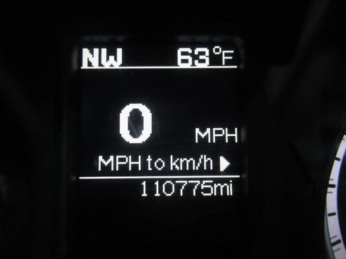 Used 2016 RAM 2500 Tradesman w/ Chrome Appearance Group image 22