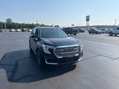 Used 2022 GMC Terrain Denali w/ Black Diamond Edition AWD/4WD image 6
