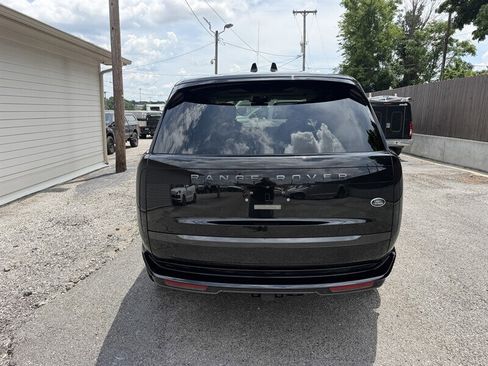 Used 2023 Land Rover Range Rover Long Wheelbase First Edition AWD/4WD image 9