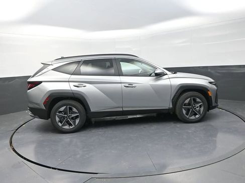 New 2026 Hyundai Tucson SEL FWD image 9